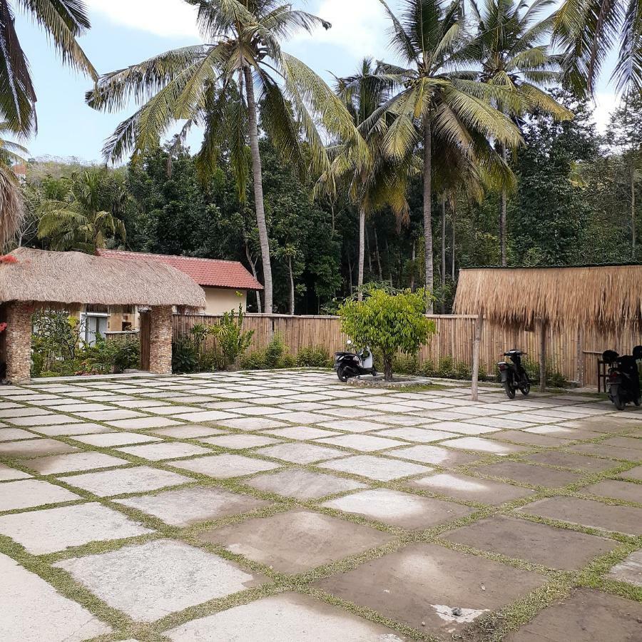 The Hamlet Hotell Kuta  Exteriör bild